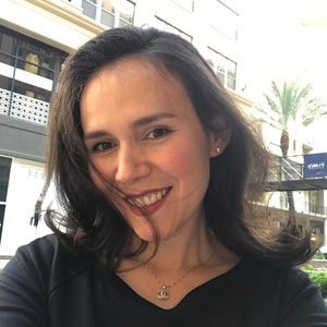 Meet your Posher, Claudia